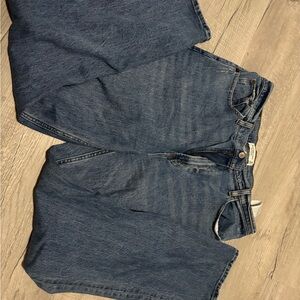 Abercrombie & Fitch Relaxed Fit Blue Jeans